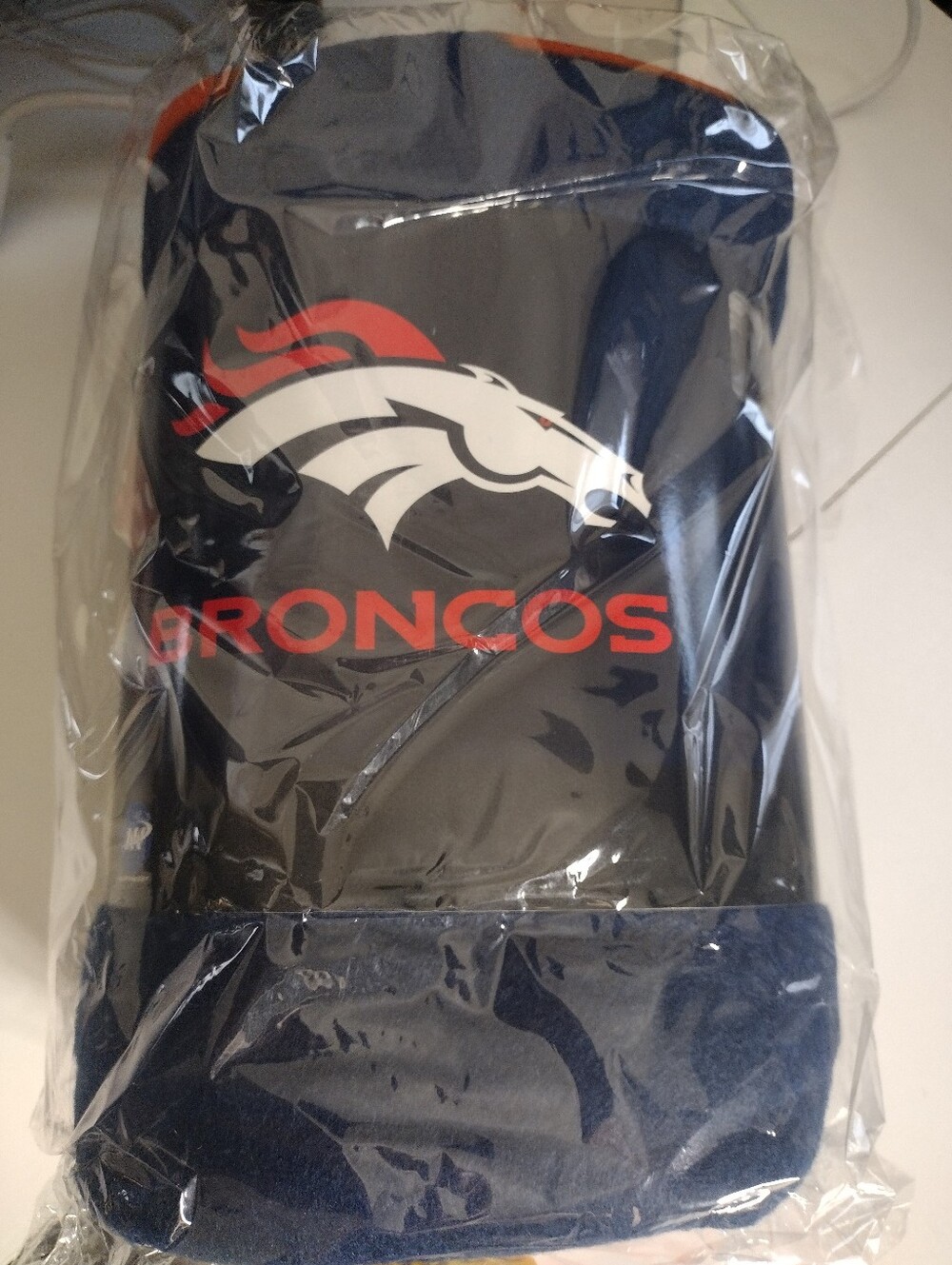 NWT Denver Broncos Fleece Throw Blanket Navy with Orange & White Logo